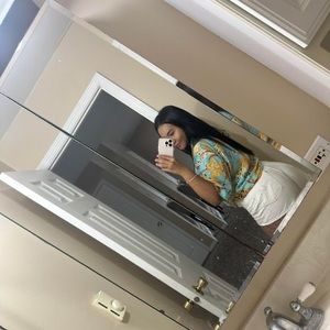 Meet your Posher, Alexandra